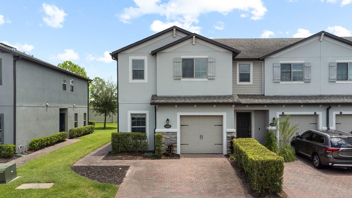 1037 FLOWING TIDE DRIVE