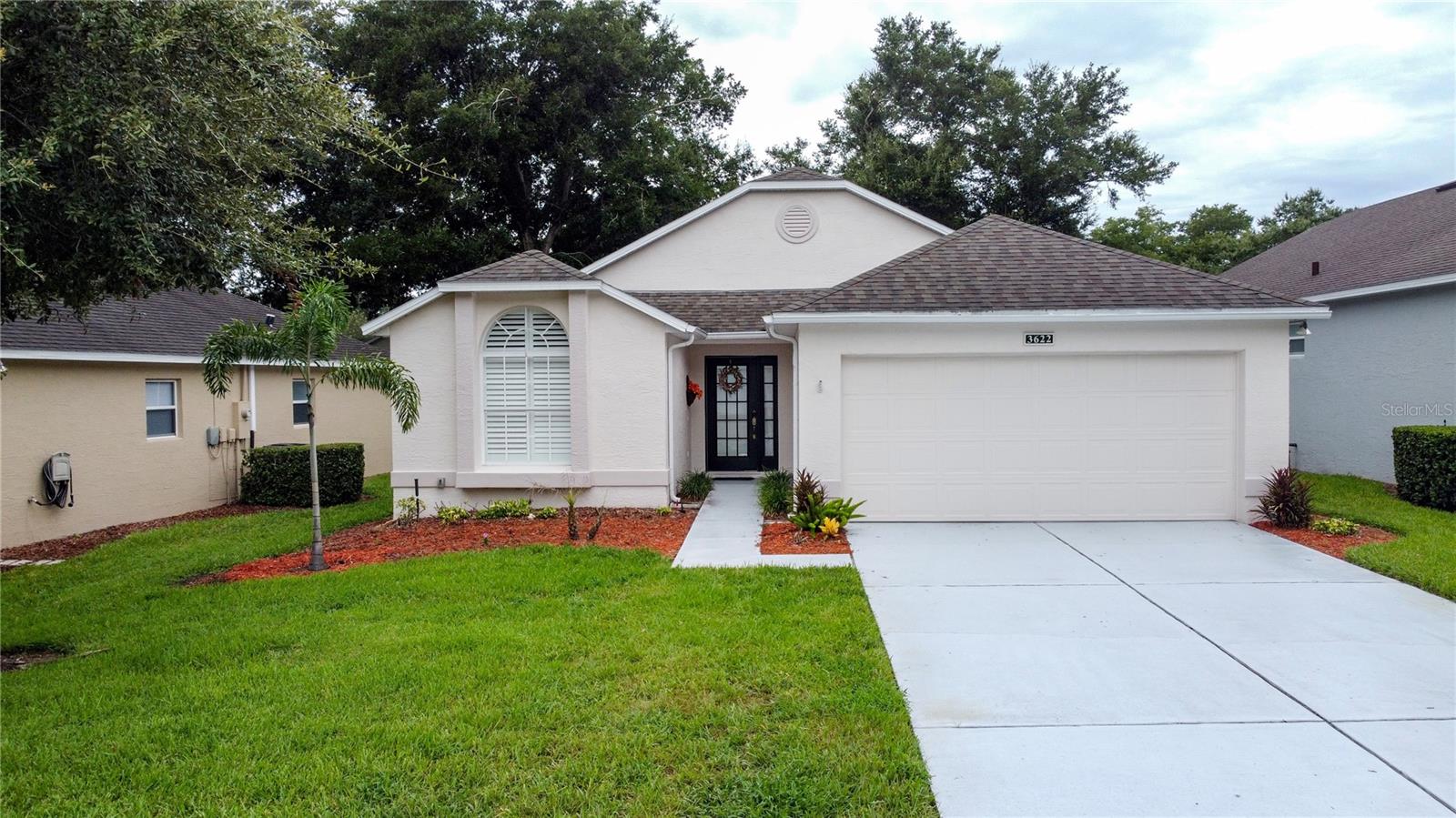Listing photo 1 for 3622 Westerham Dr