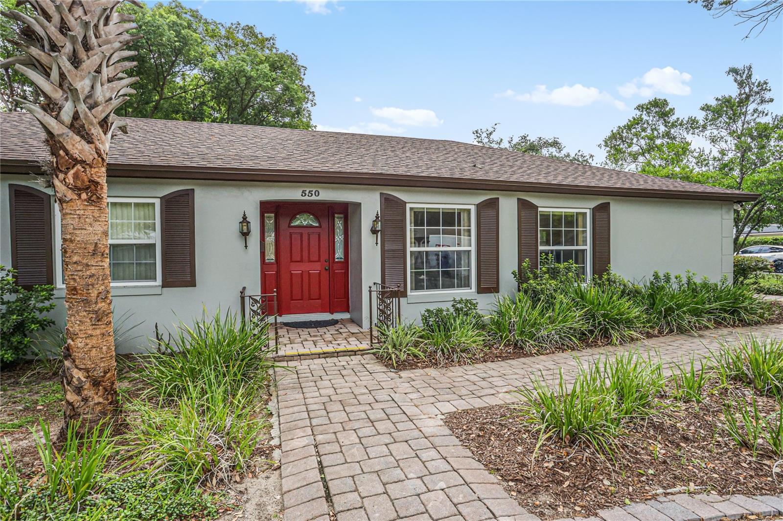 550 ARAPAHO TRAIL