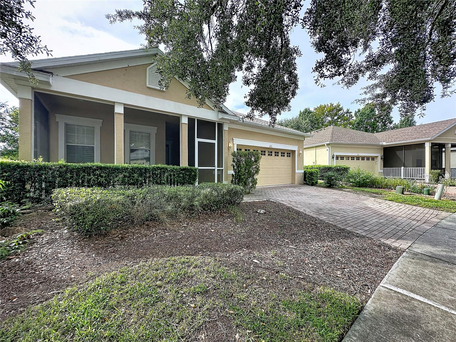Listing photo 3 for 122 Flame Vine Way