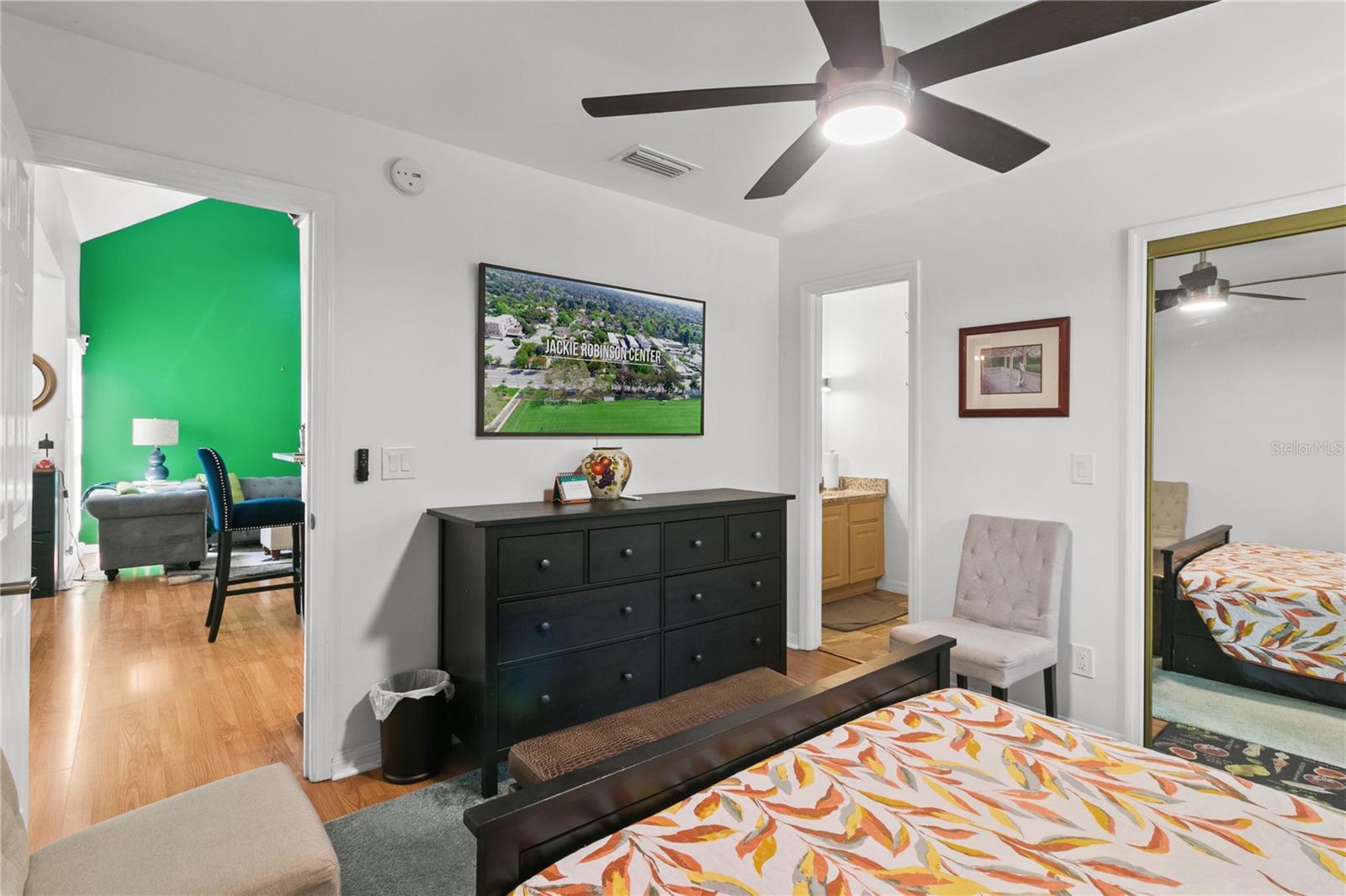 Photo 7