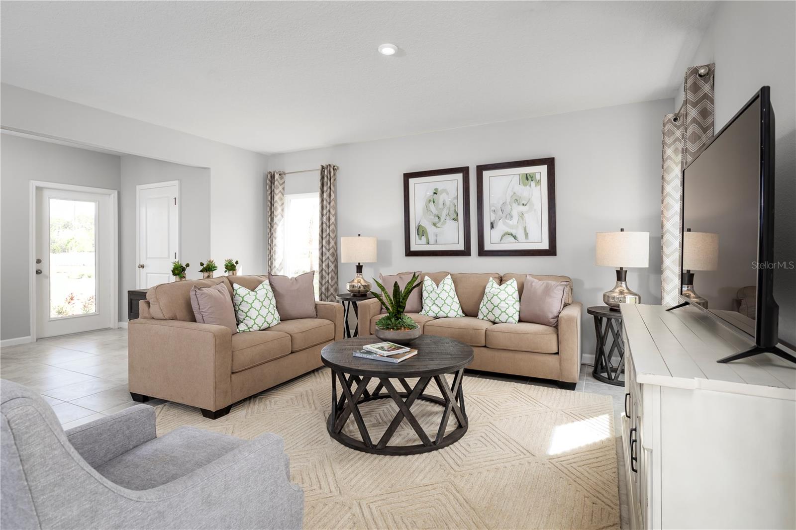 Listing photo 2 for 6938 Sundial Dr