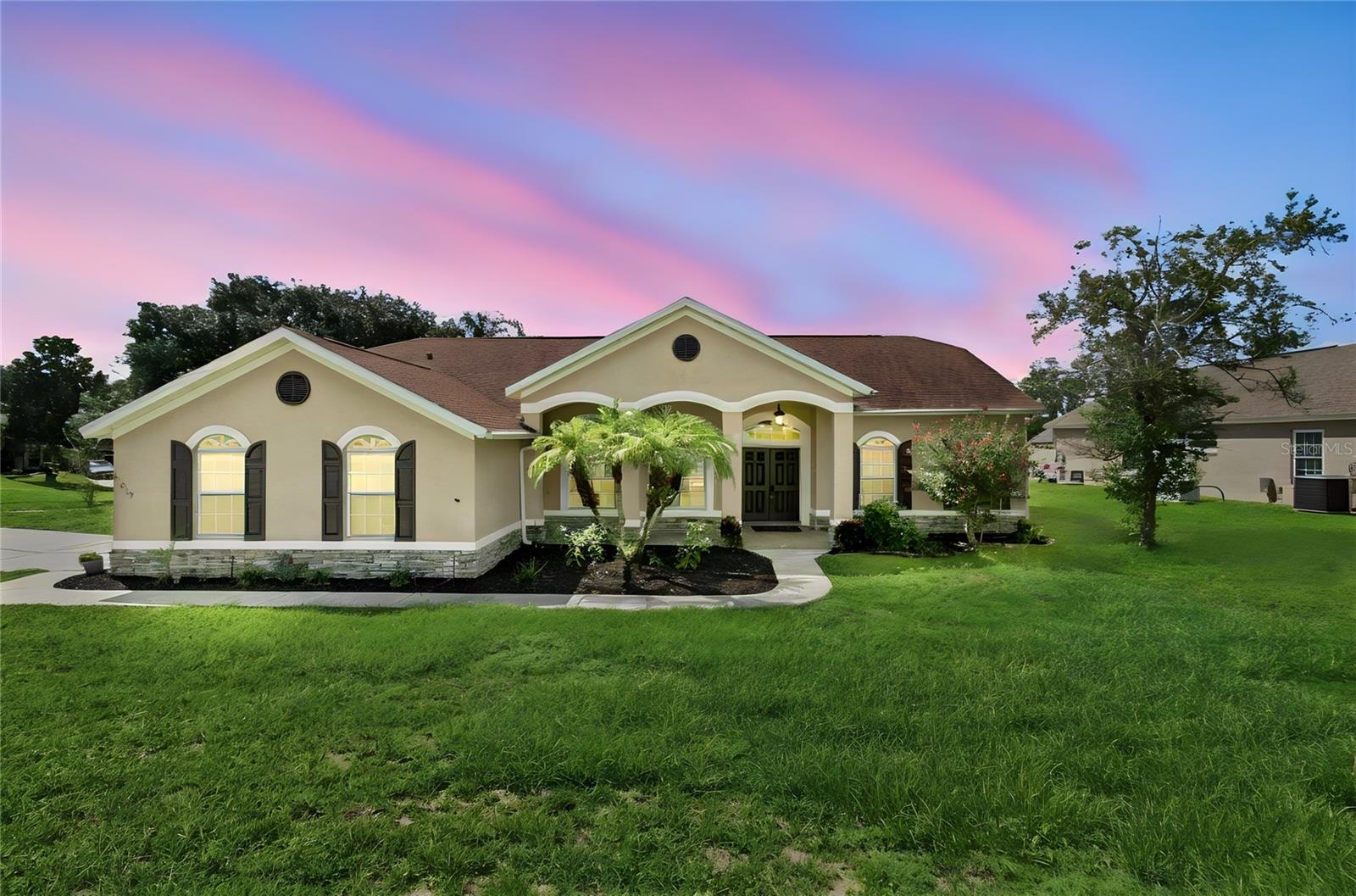 Listing photo 1 for 13059 Sandy Pine Ln