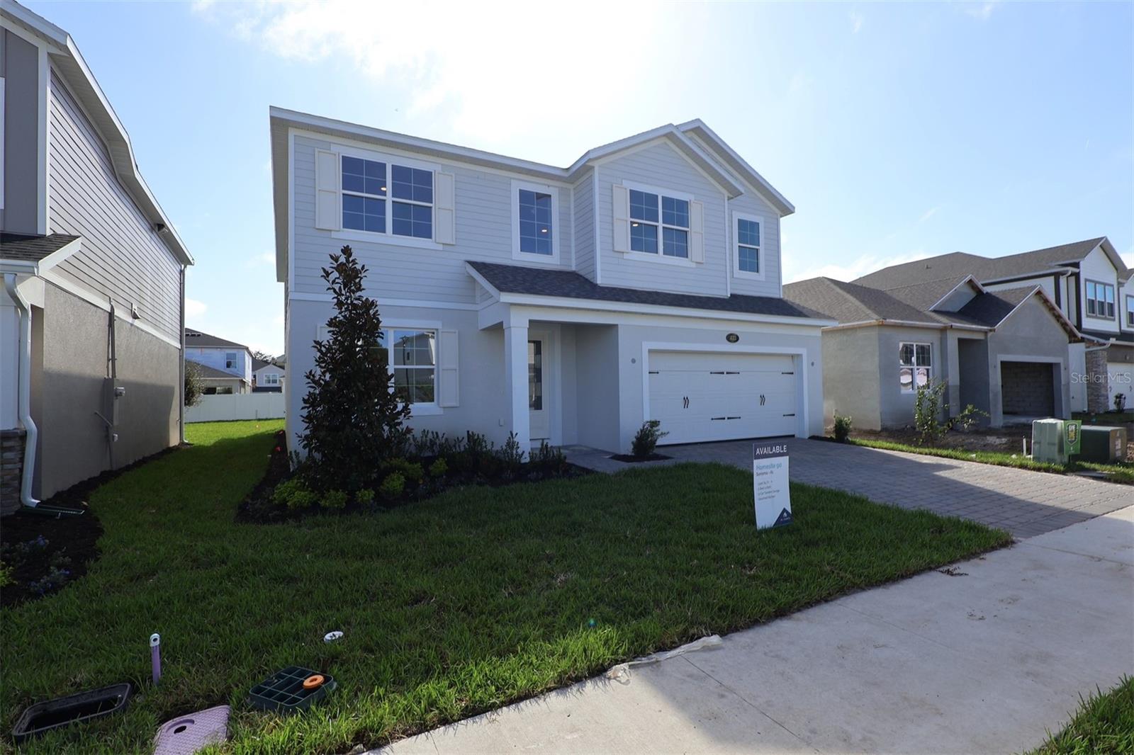 Listing photo 2 for 833 River Stone Trl