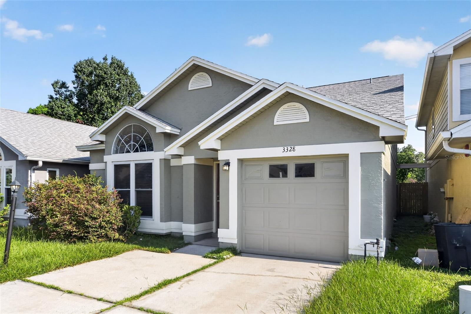 3328 HAMLET LOOP