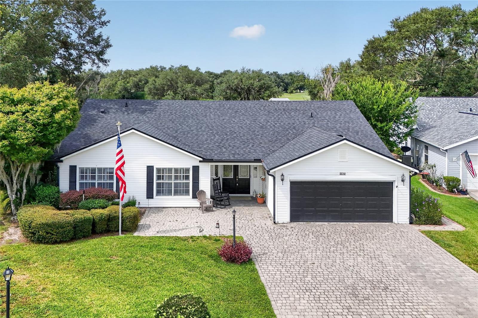 Listing photo 1 for 25102 Meriweather Rd
