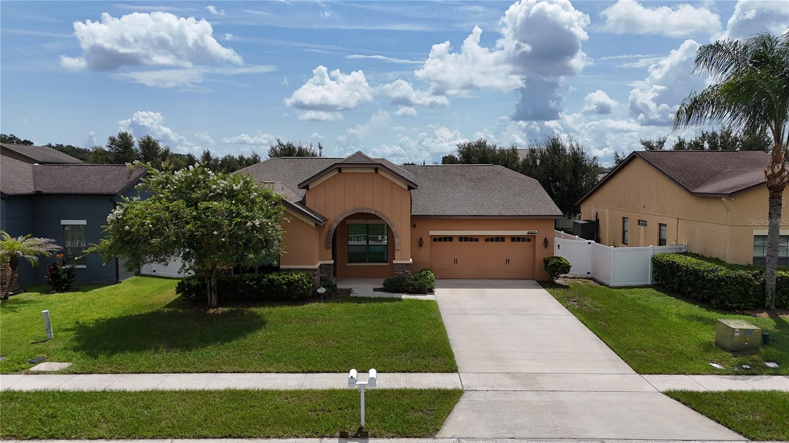 3107 HARRIS PARK WAY