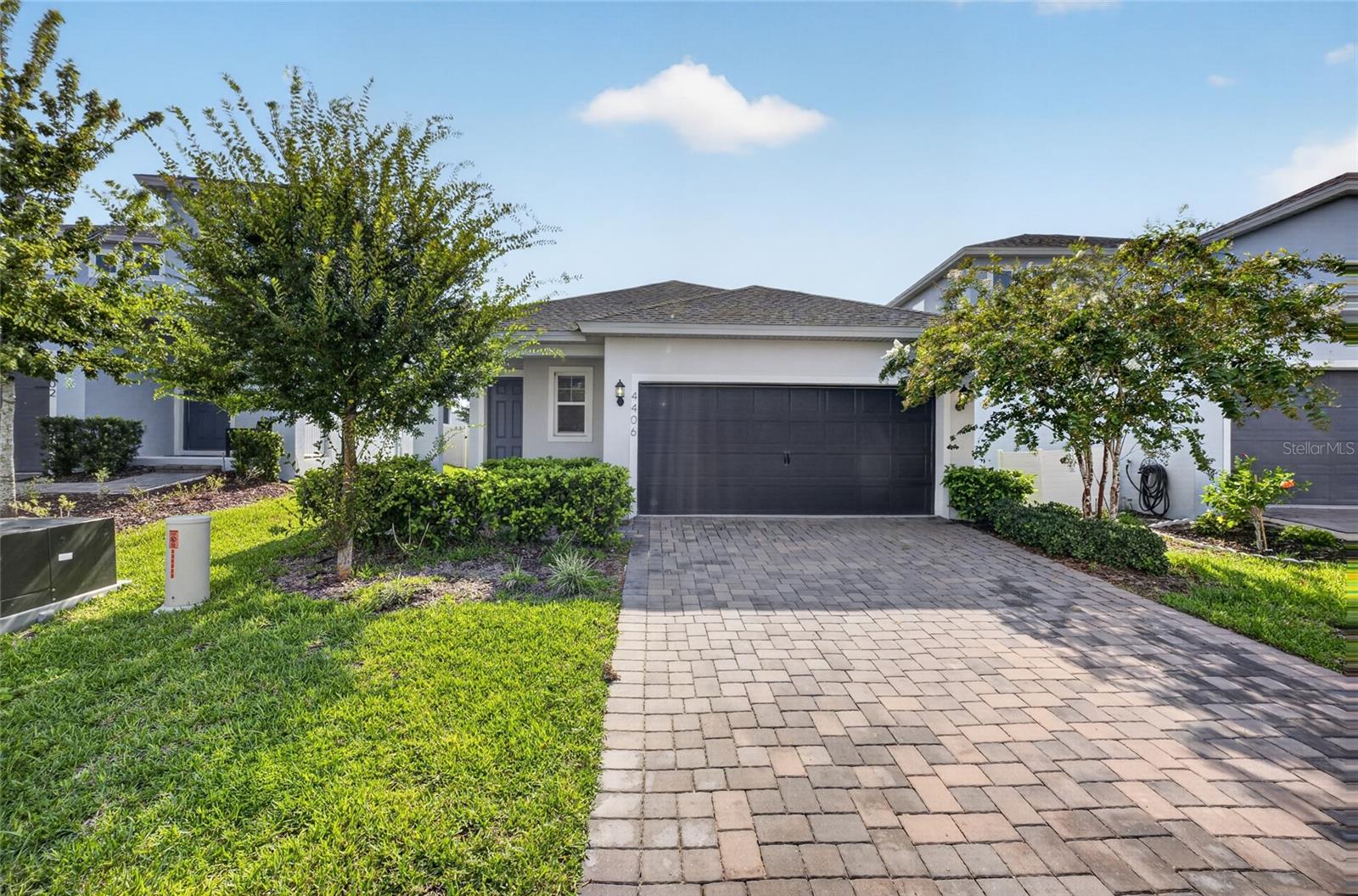Listing photo 1 for 4406 Davos Dr