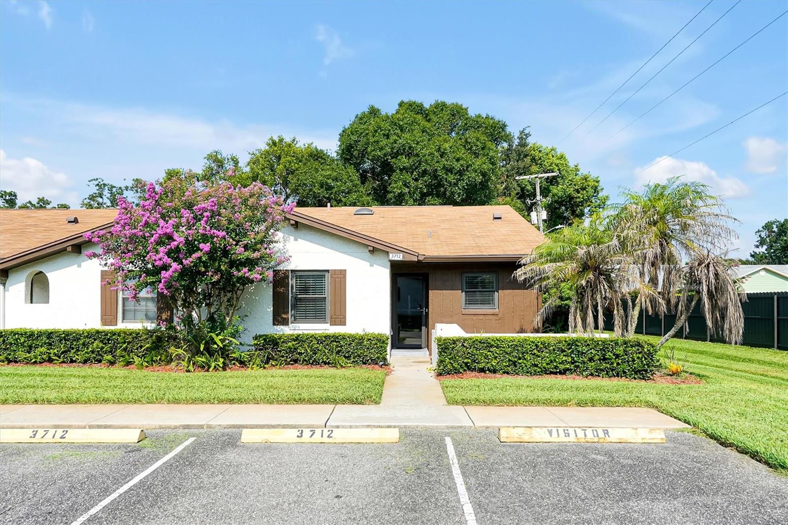 3712 BAY COURT