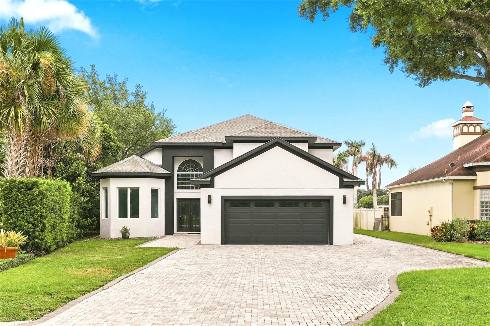 673 LAKE HARBOR CIRCLE