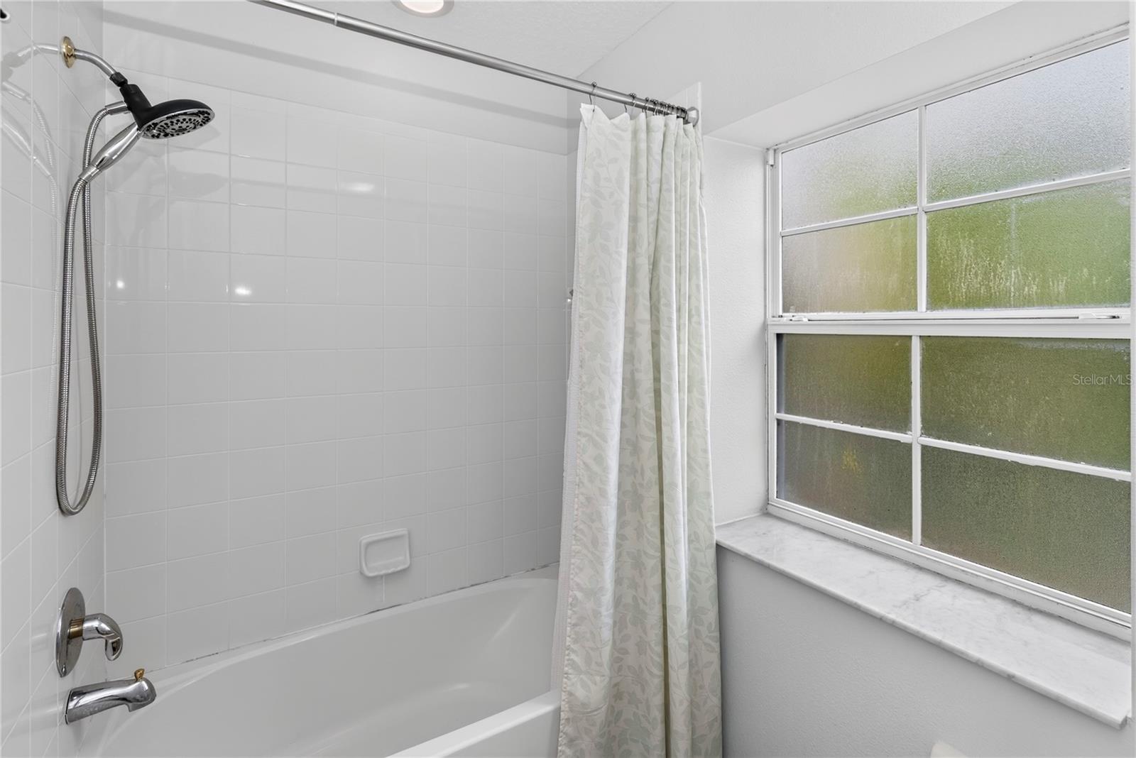Photo 39