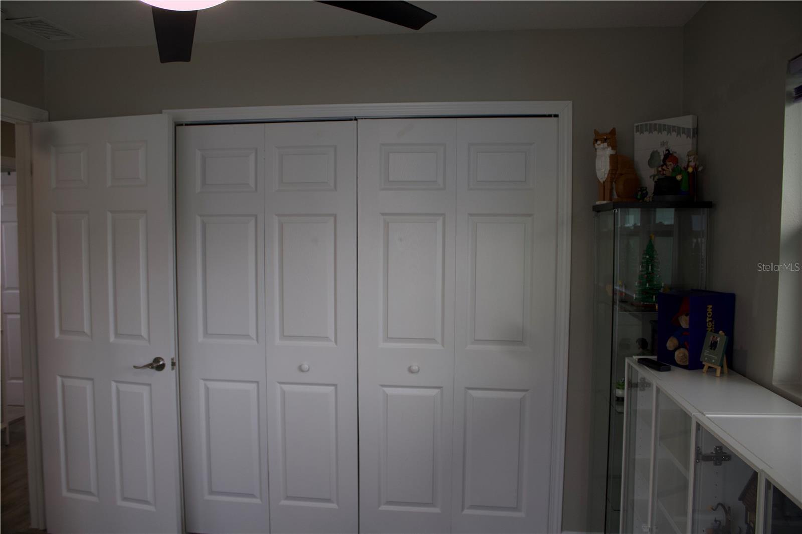 Photo 33