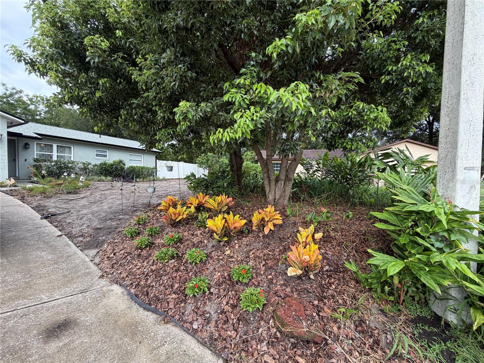 4819 BIRCHMONT PLACE