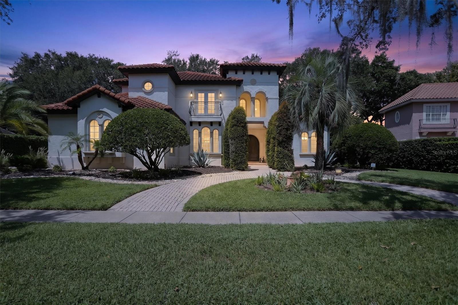 8826 SOUTHERN BREEZE DRIVE