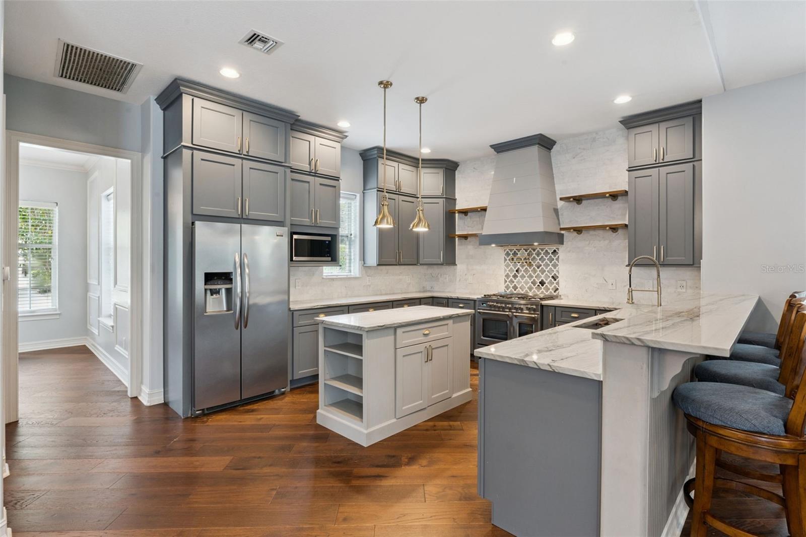 Photo 9