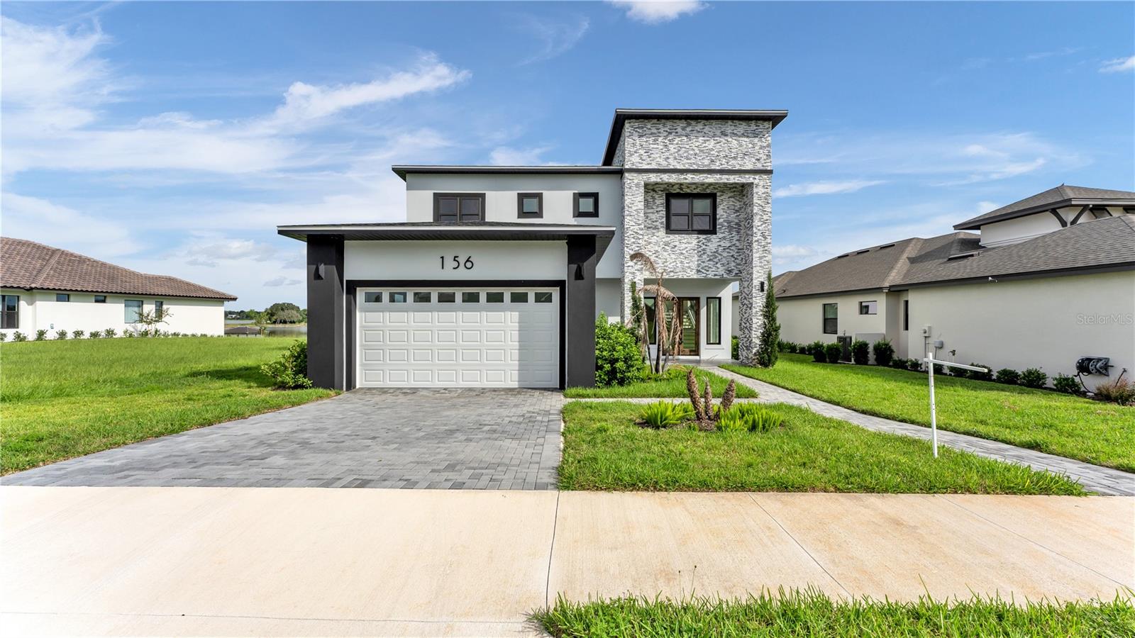 Listing photo for 156 Caladium Ave