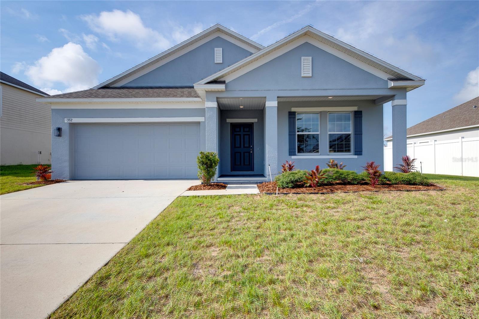 Listing photo for 352 Briarbrook Ln