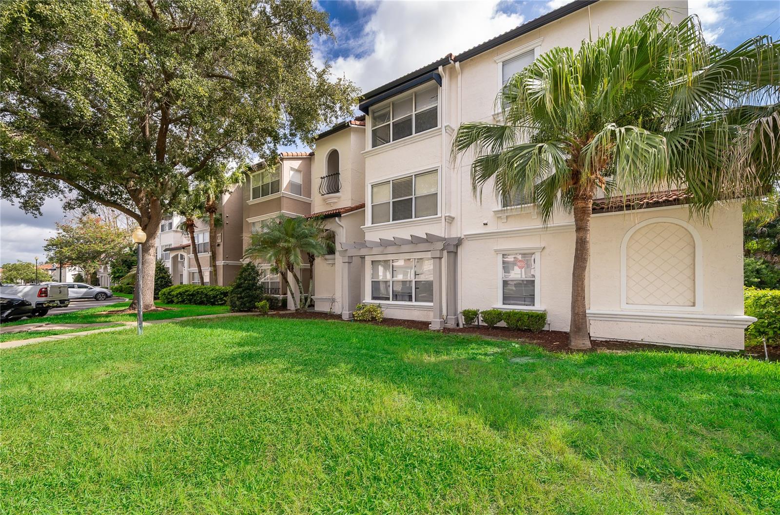 5124 CONROY ROAD Unit 26