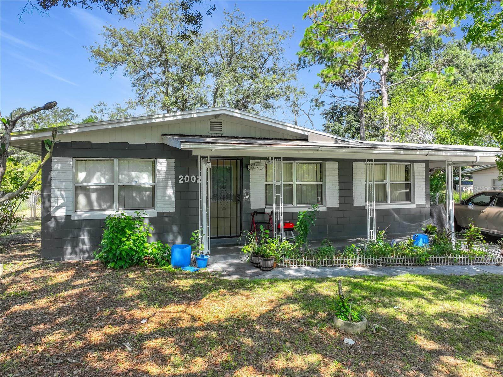 2002 ROCKWELL ROAD