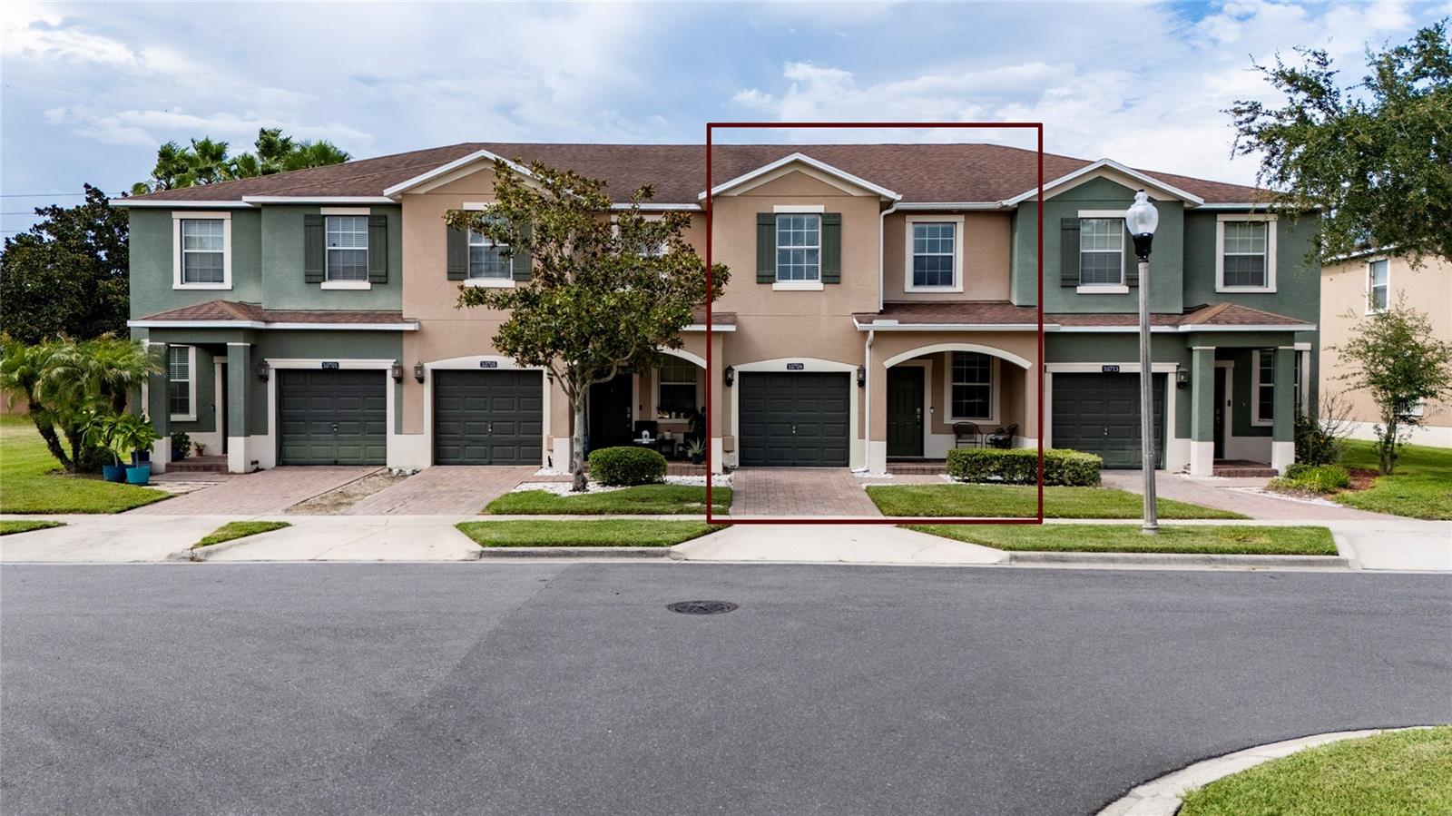 10709 SAVANNAH LANDING CIRCLE