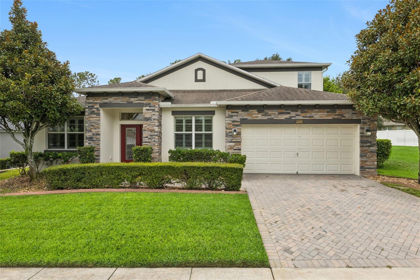 2205 PICKFORD CIRCLE