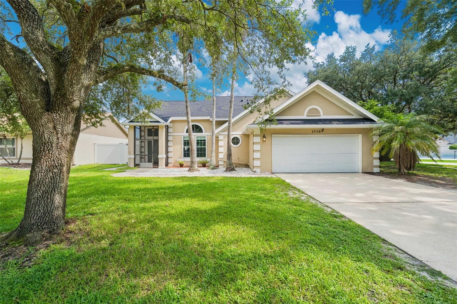 1714 CYPRESS RIDGE DRIVE