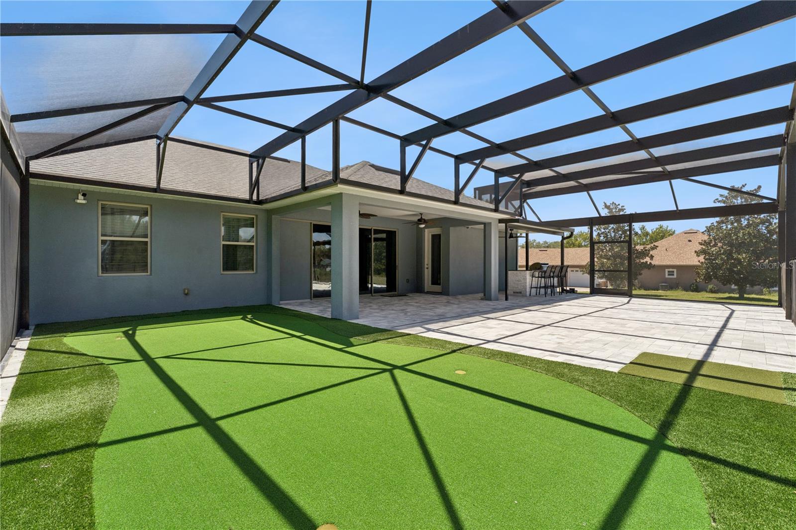 Listing photo 3 for 18145 Great Blue Heron Dr