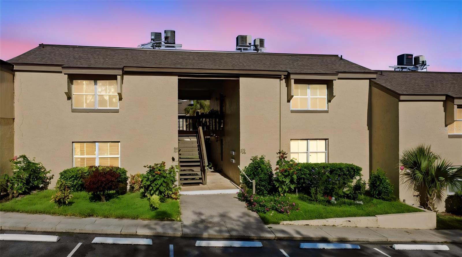 430 WINDMEADOWS STREET