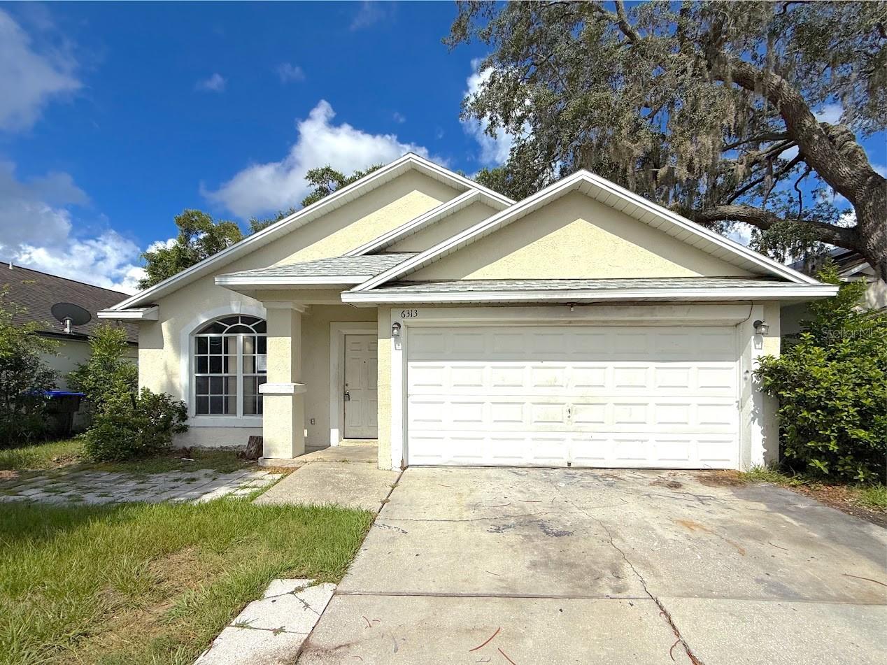 6313 LIVEWOOD OAKS DRIVE