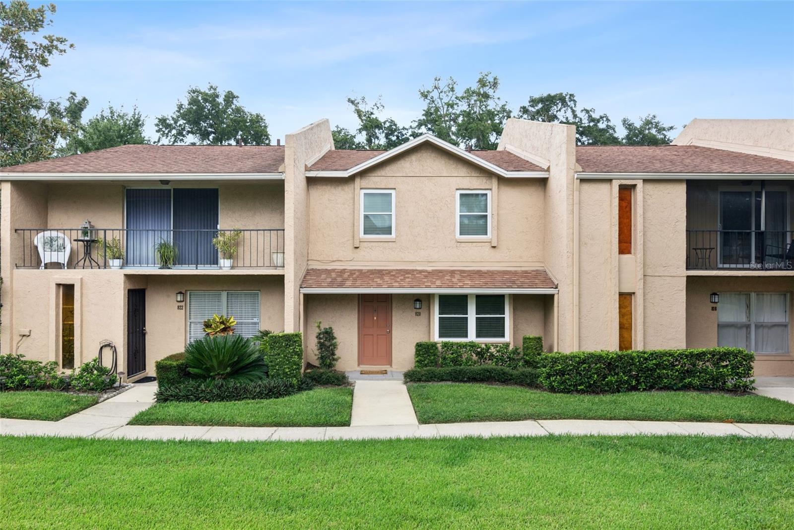 820 PARK LAKE CIRCLE Unit 11
