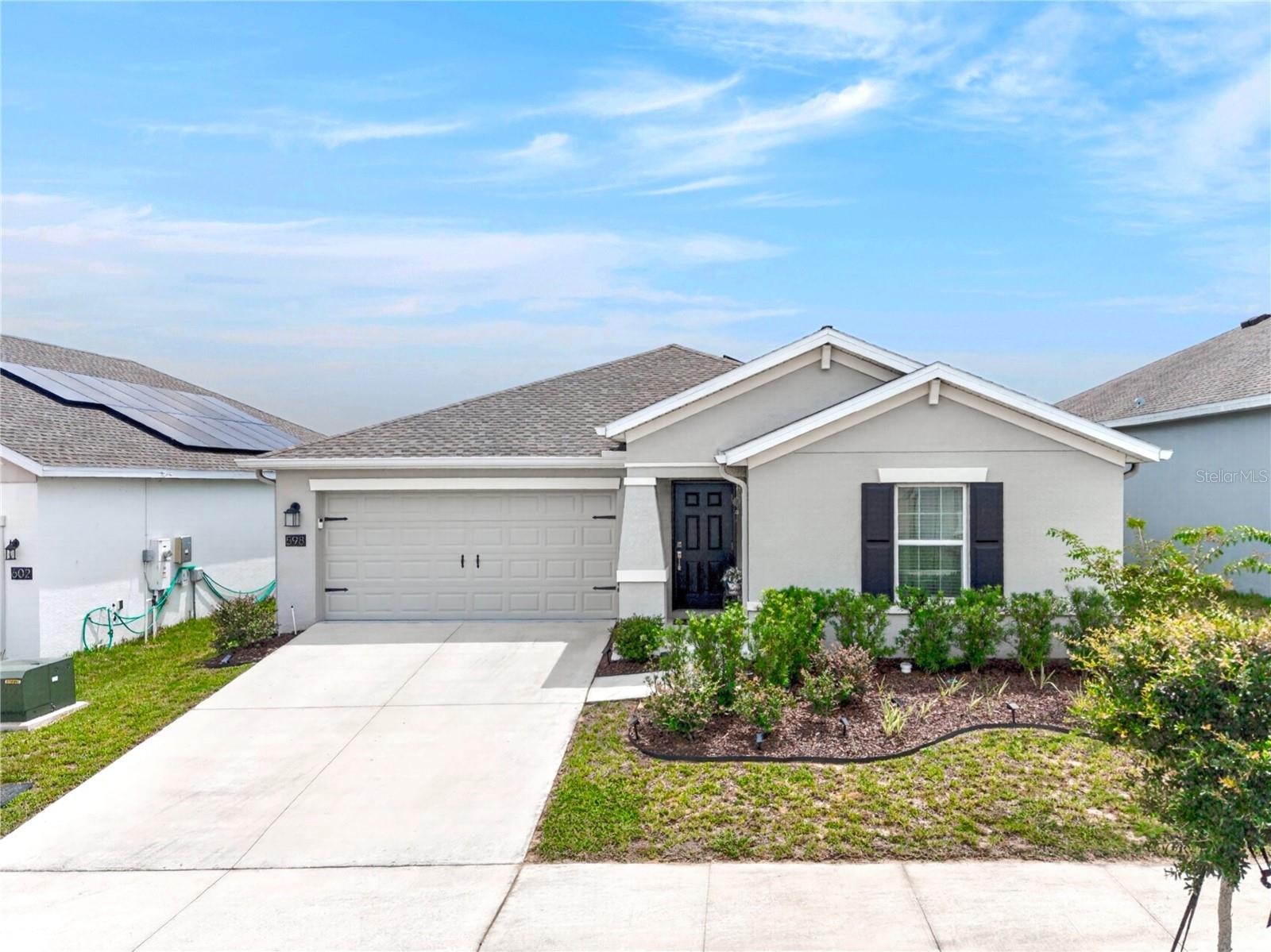 Listing photo 1 for 598 Tanaro Ln