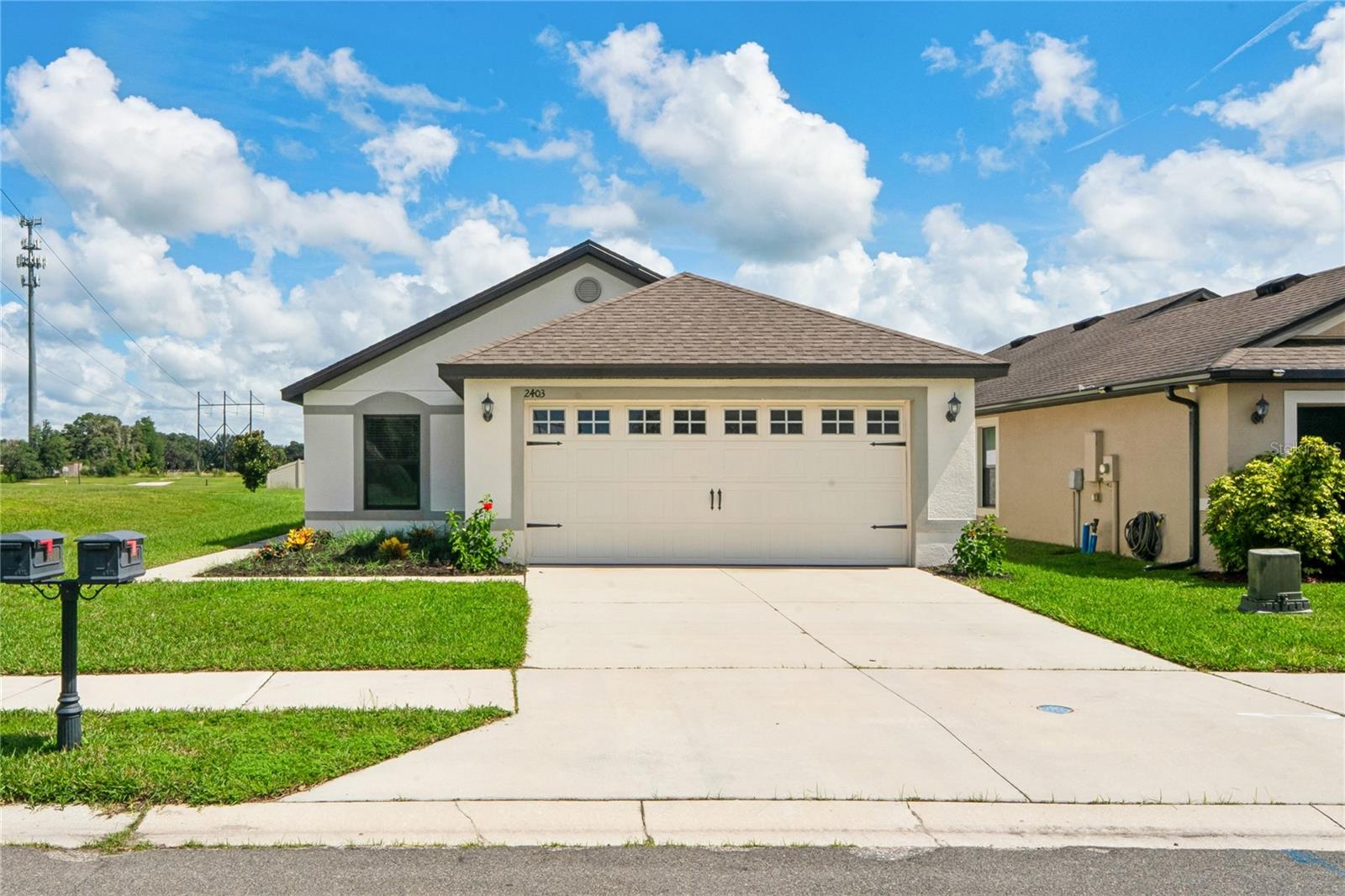 Listing photo 1 for 2403 Caspian Dr