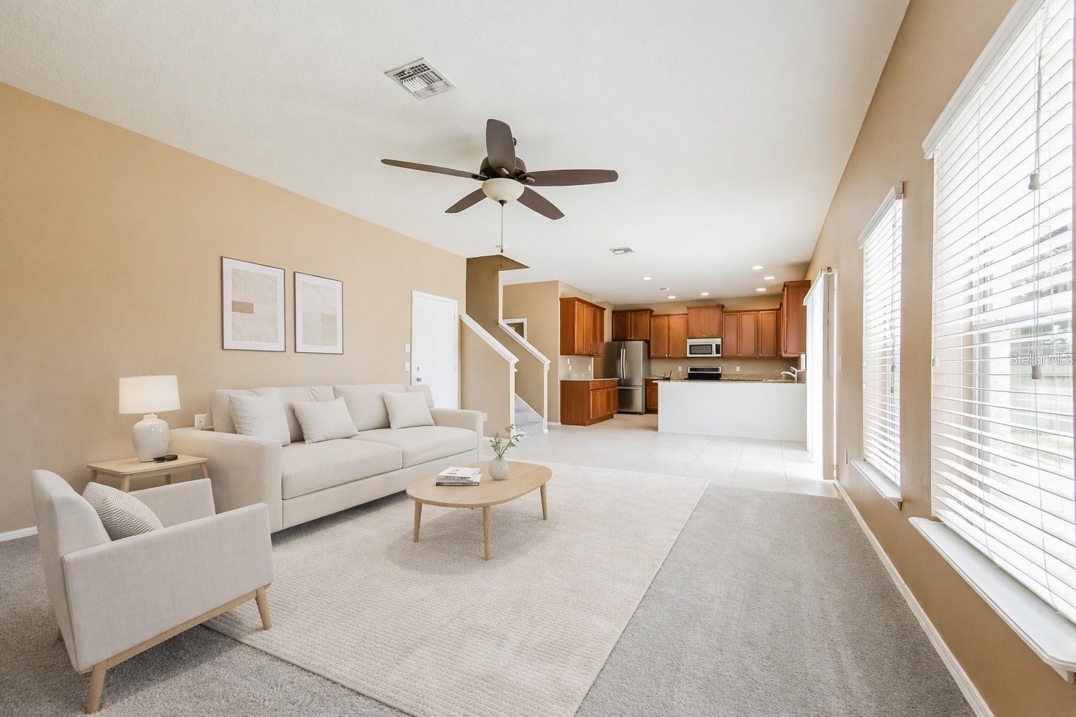 Listing photo 2 for 30207 Cheval St