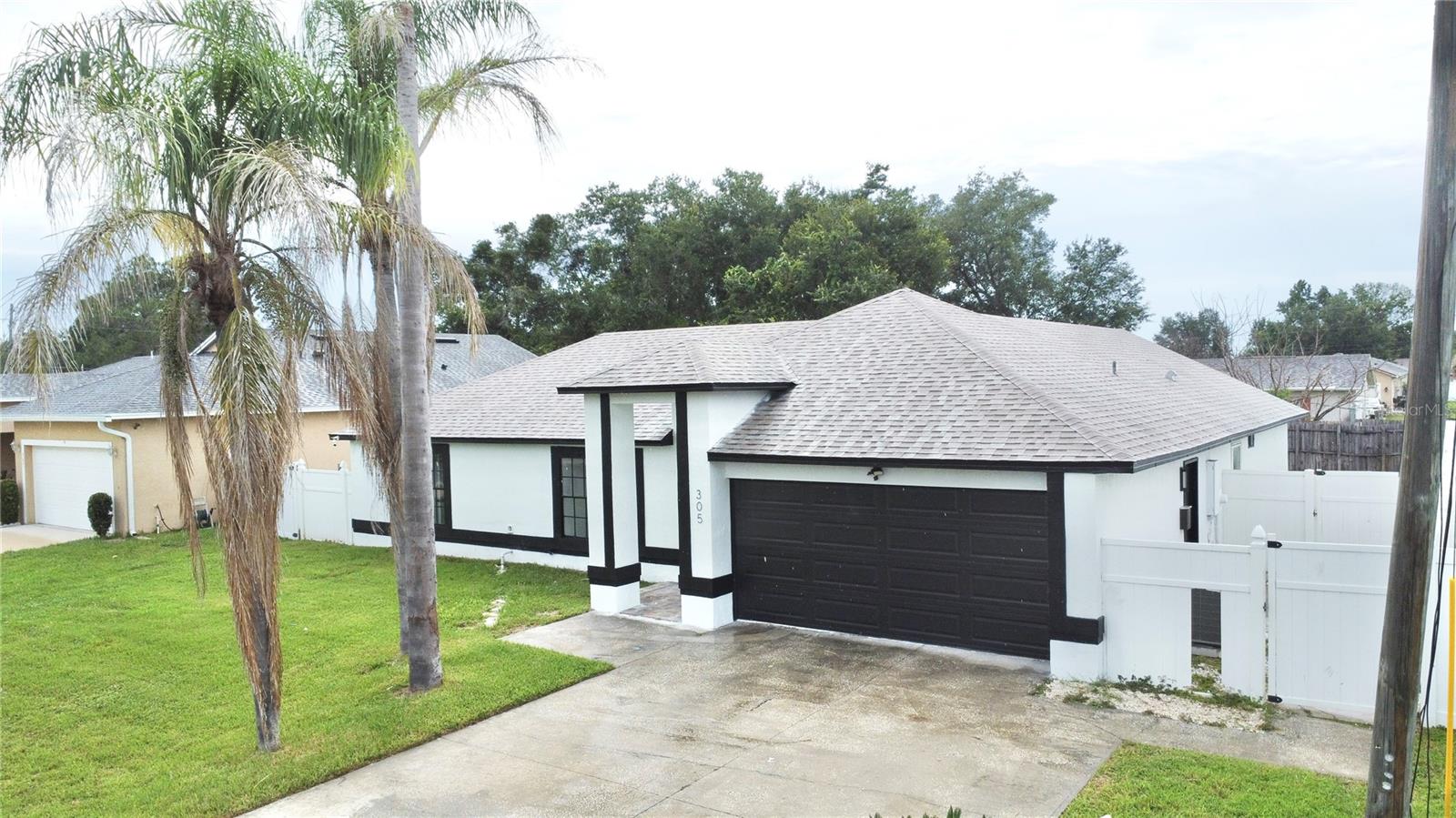 305 CORNWALLIS COURT