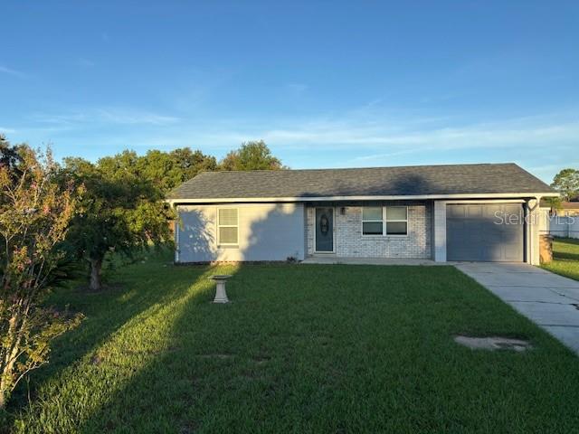 Listing photo 1 for 13233 Grand Terrace Dr