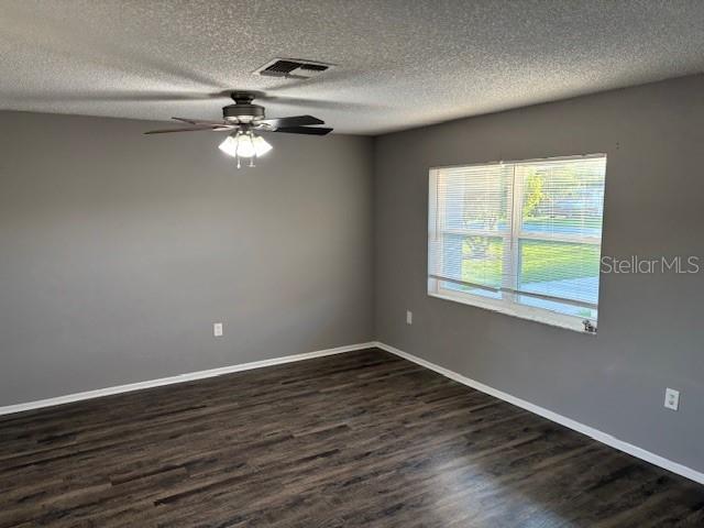 Listing photo 3 for 13233 Grand Terrace Dr