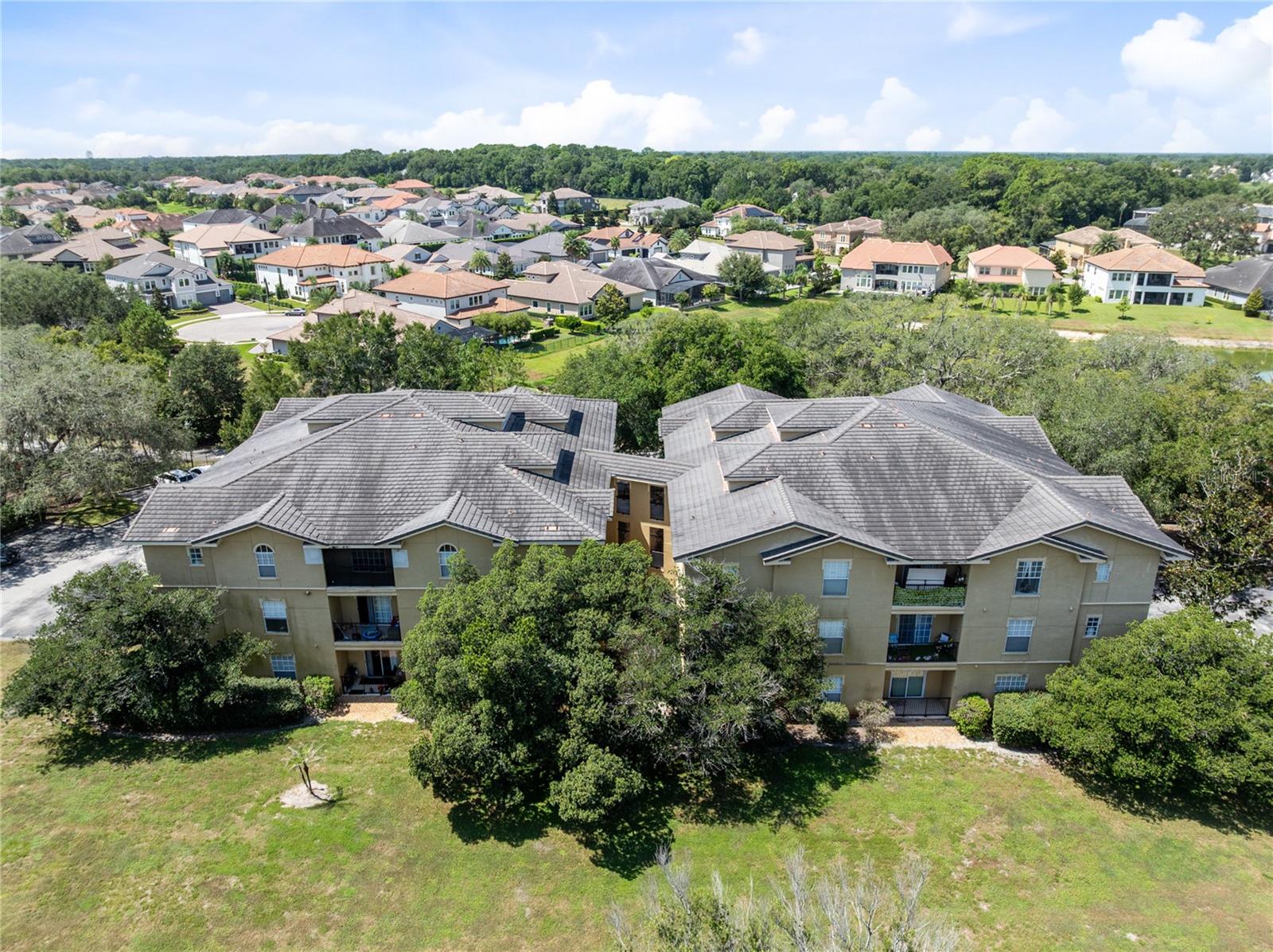 114 VISTA VERDI CIRCLE Unit 216