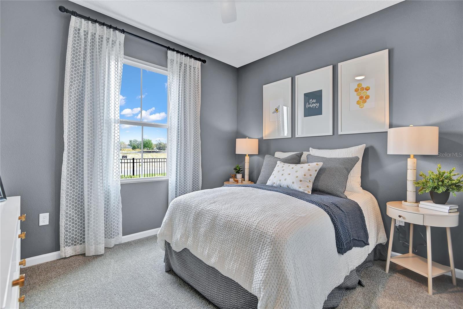 Listing photo 2 for 1249 Daisy Hill Ave