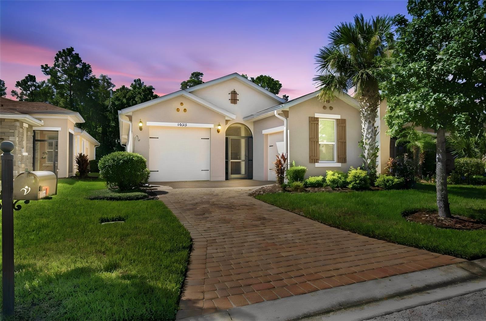 Listing photo 1 for 1055 Harbor Ridge Dr