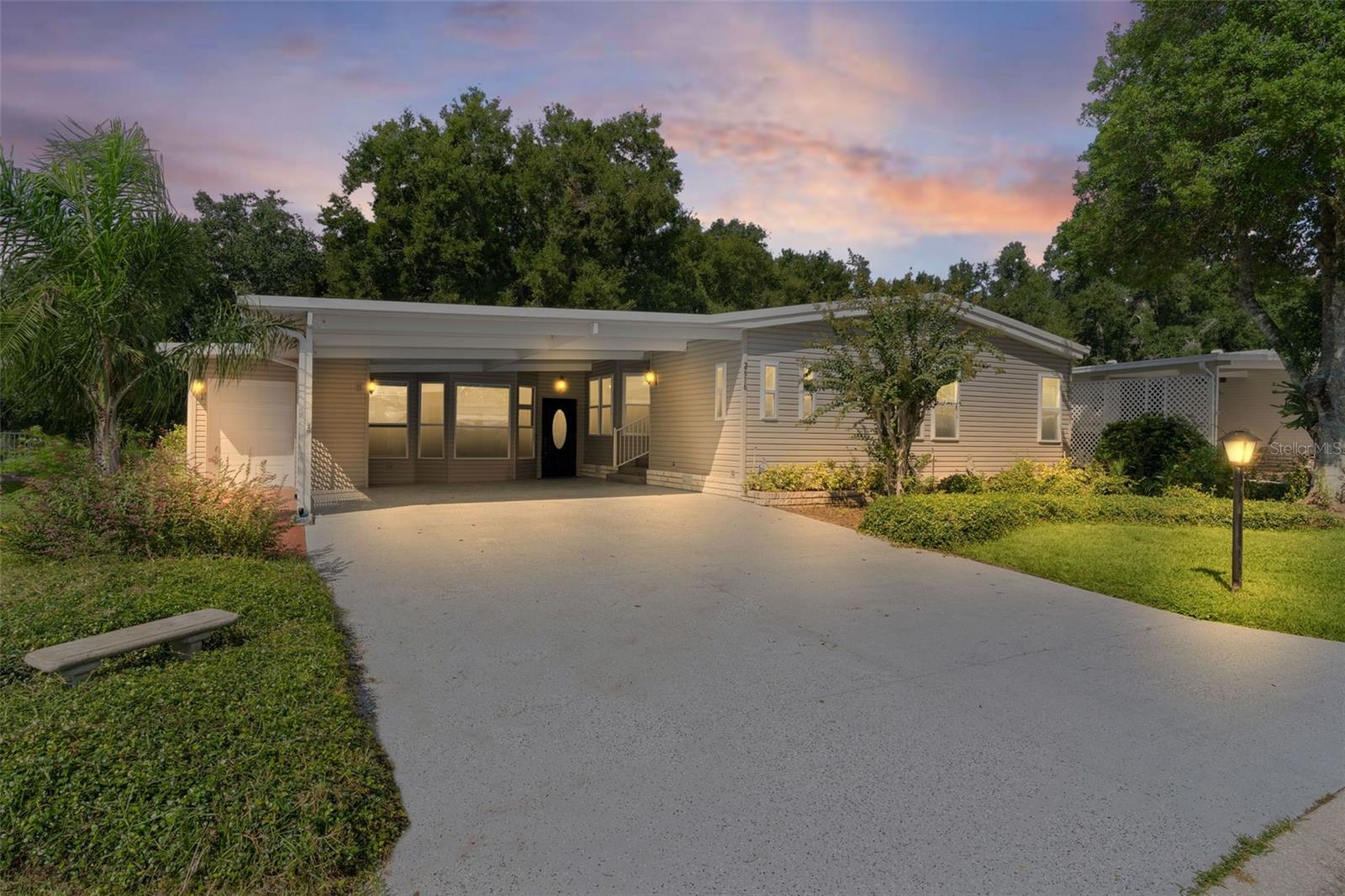 2616 LAKE GRASSMERE CIRCLE Unit 1850