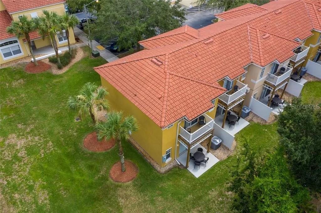 1055 PARK RIDGE CIRCLE