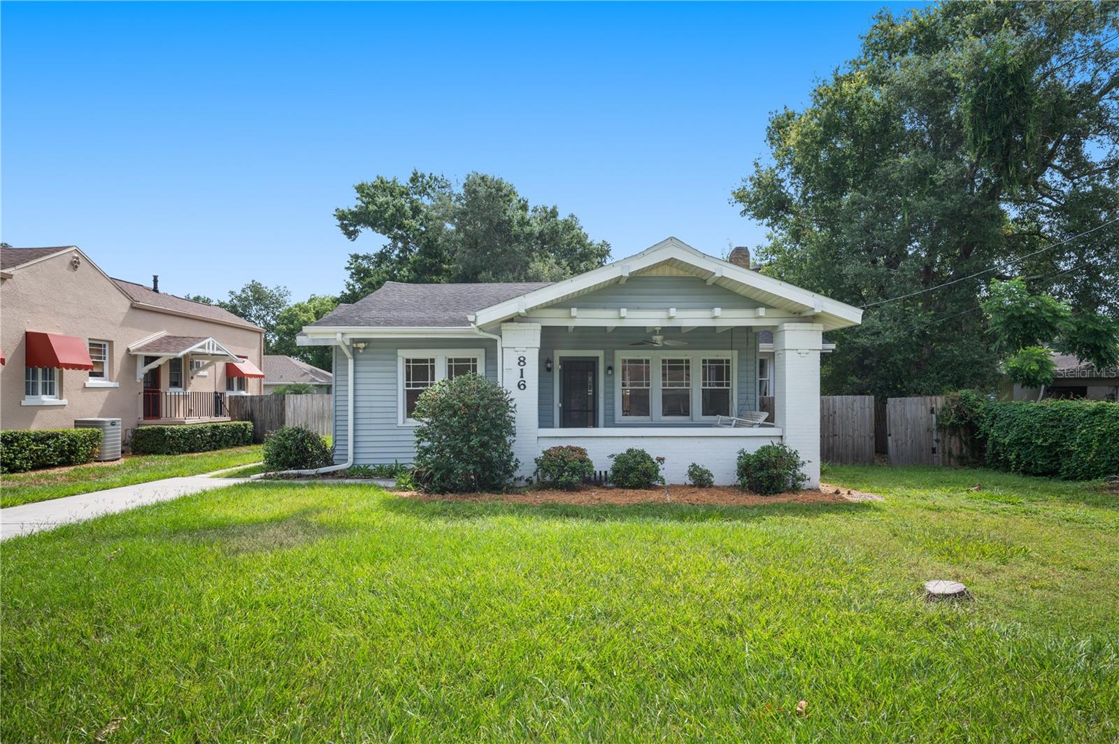 Listing photo 1 for 816 S Ingraham Ave