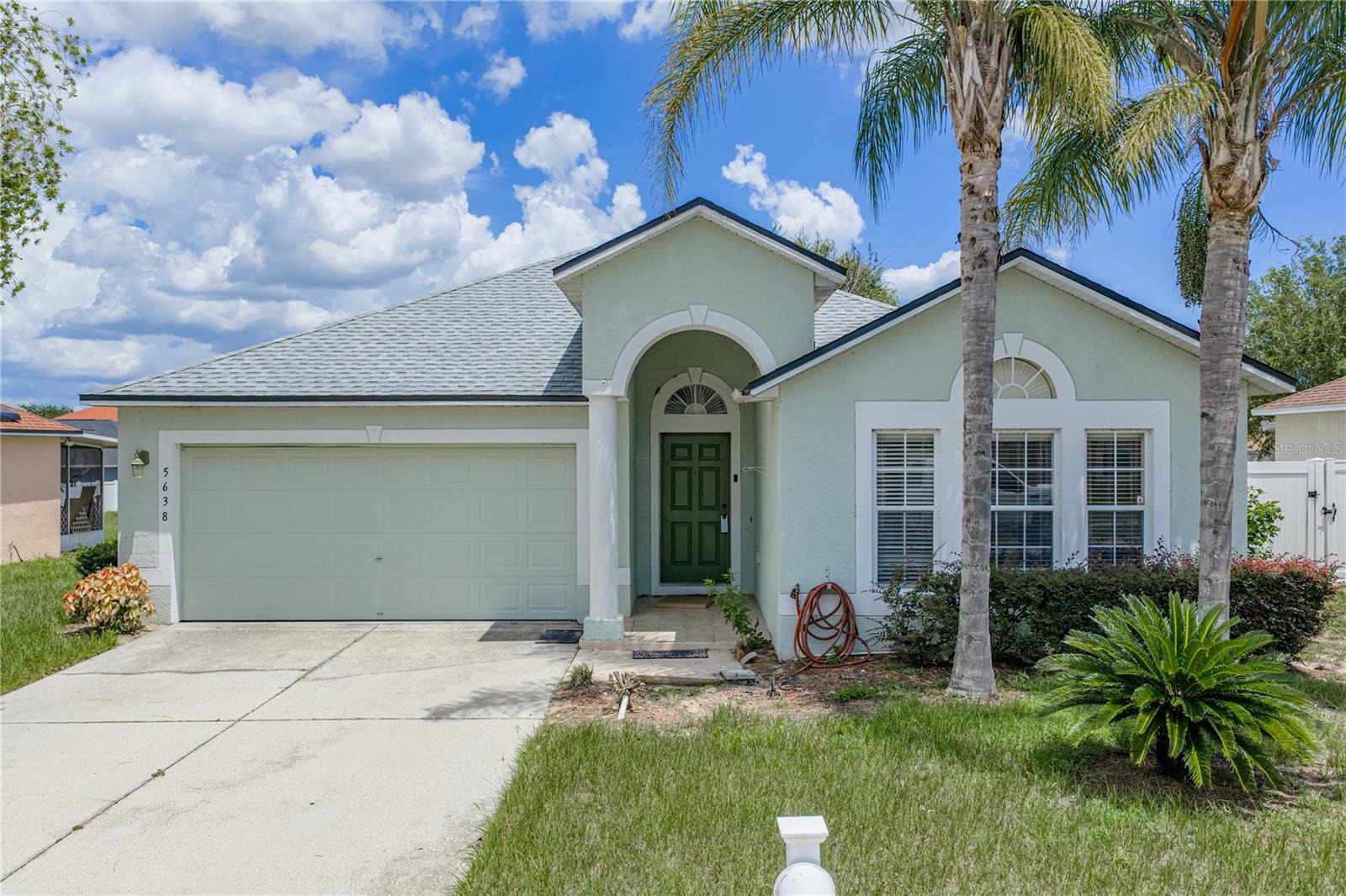 Listing photo 1 for 5638 Royal Hills St