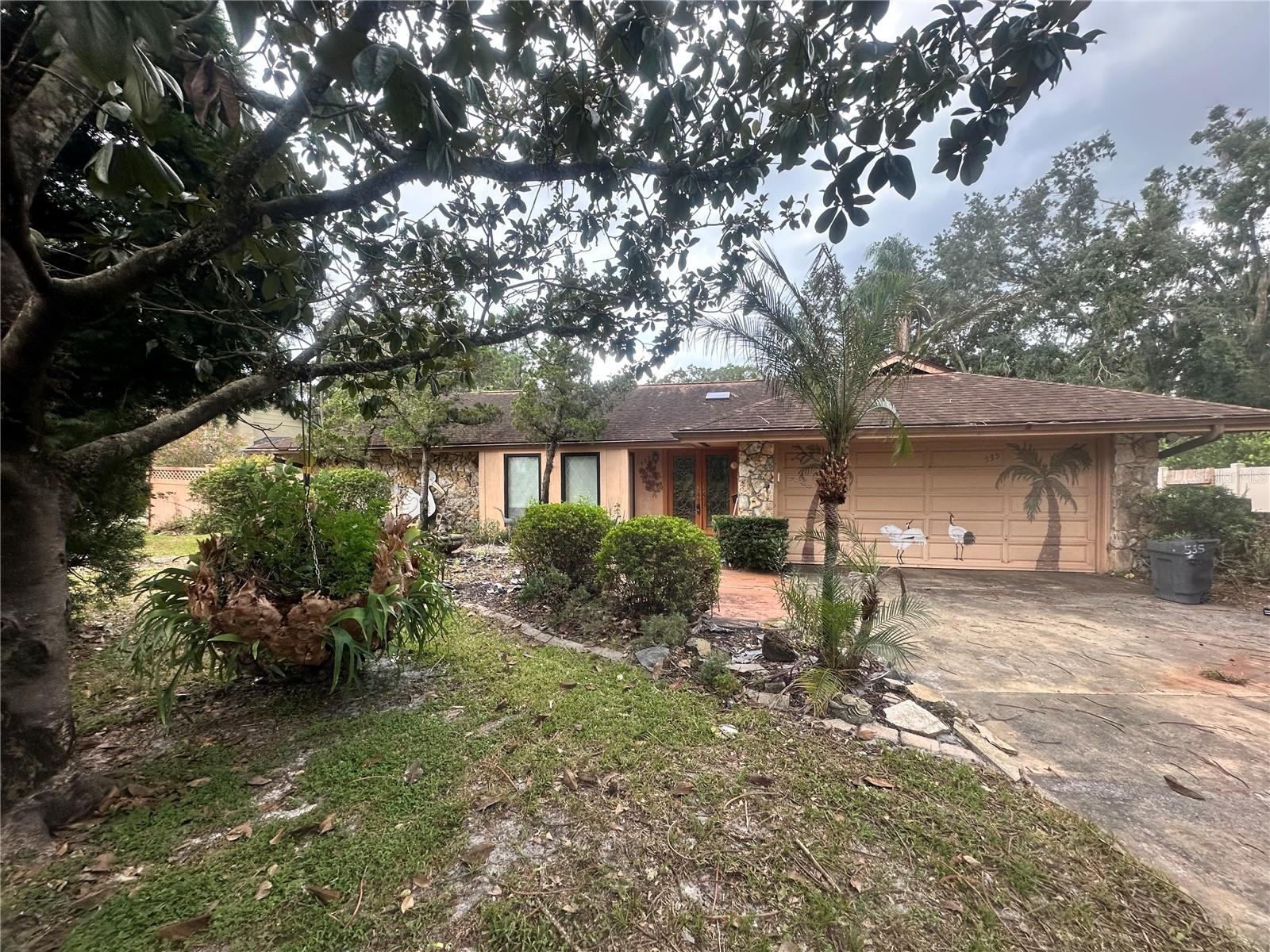 535 BROOKSIDE CIRCLE