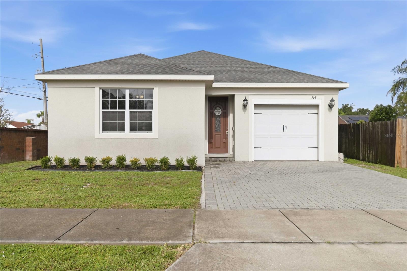 508 HIBISCUS COVE DRIVE