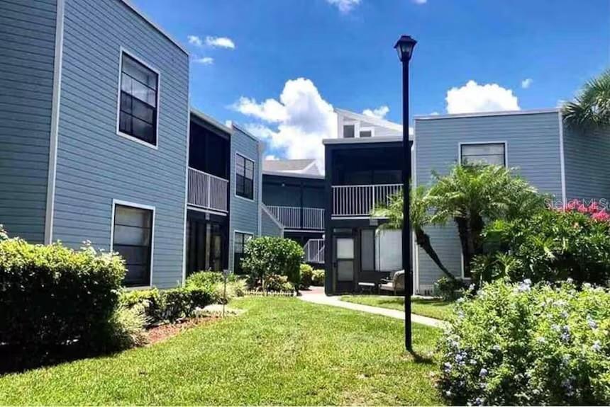 3976 ATRIUM DRIVE Unit U4