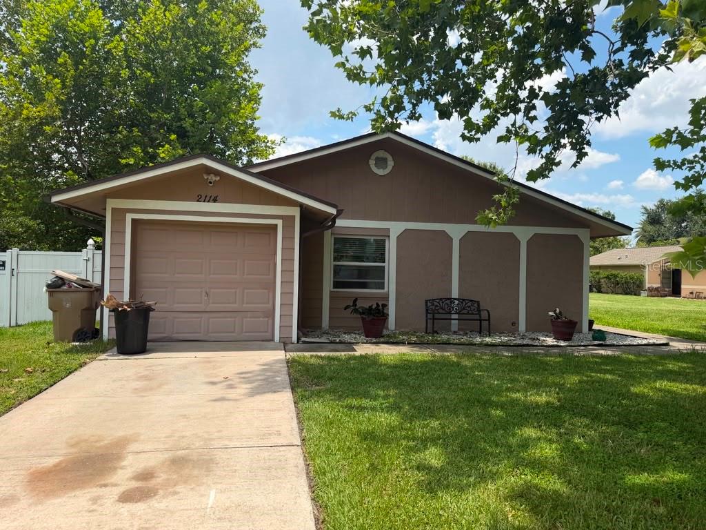 2114 WIND JAMMER COURT