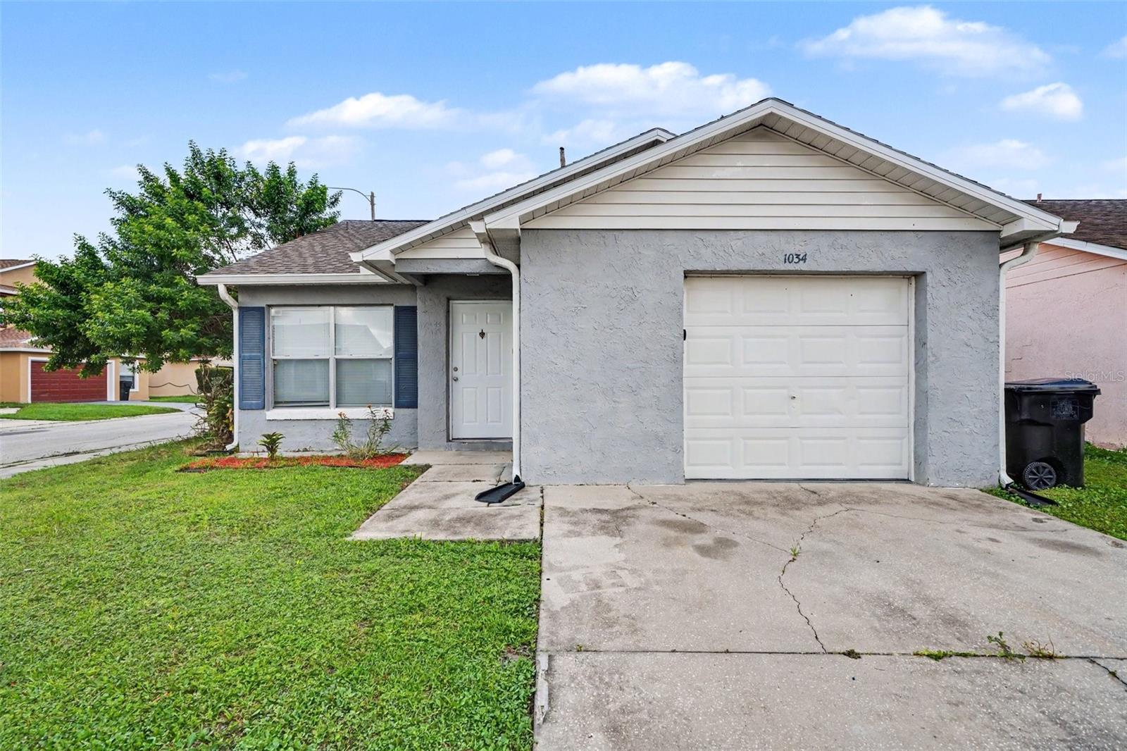1034 CLOVERCREST ROAD