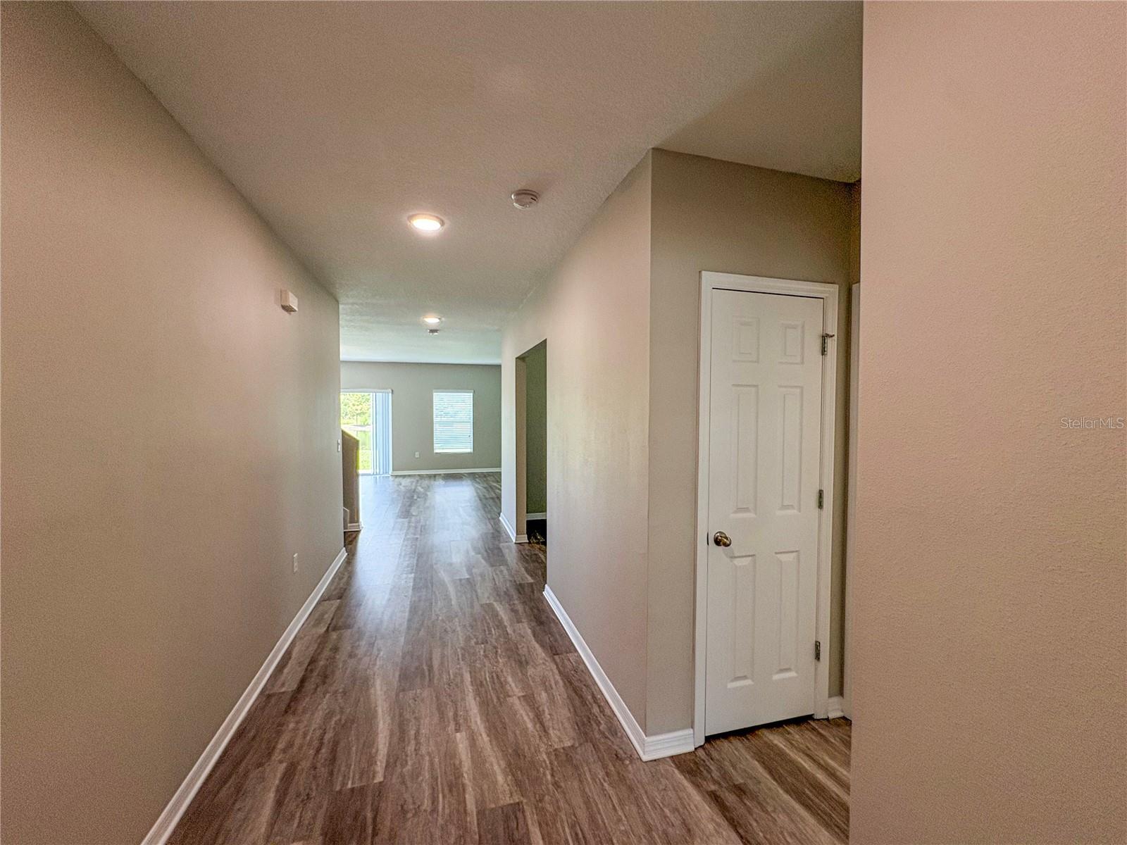 Listing photo 2 for 4381 Pumice Dr