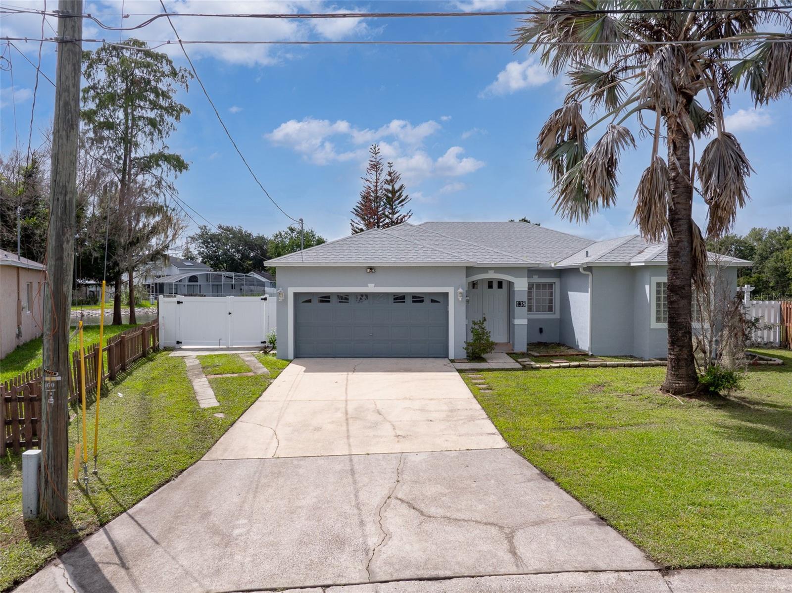 138 HOLLYHOCK COURT